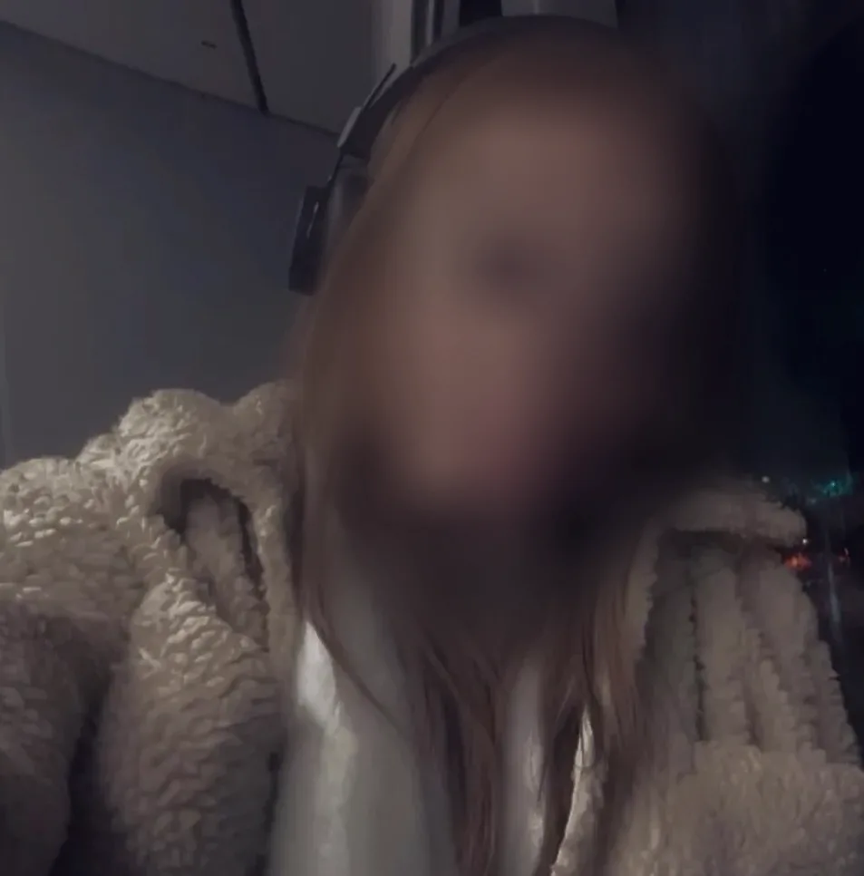 Paula, 23 años